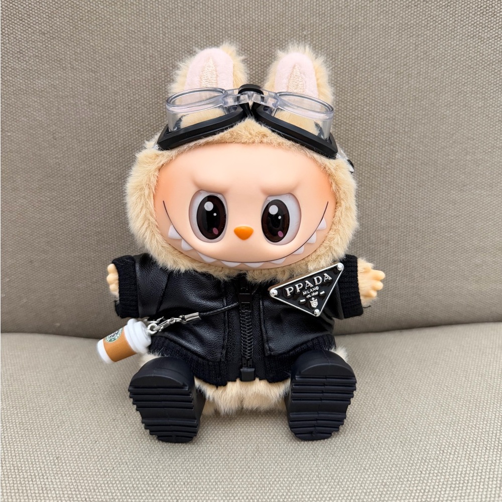 Doll and Outfit! LABUBU The Monsters With Doll Clothes 4pcs Leather Outfit Suit